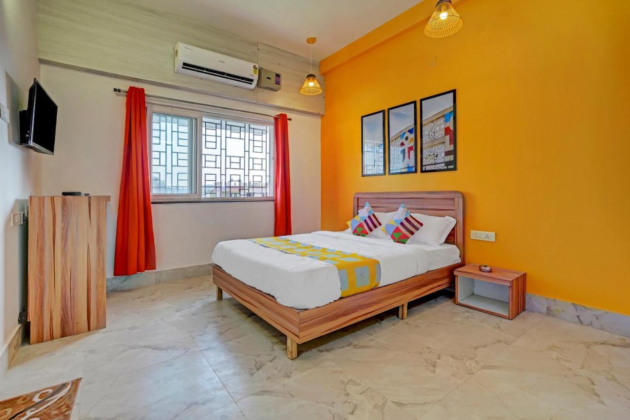 OYO 79233 Hotel Hive Stays Kochi Exterior foto